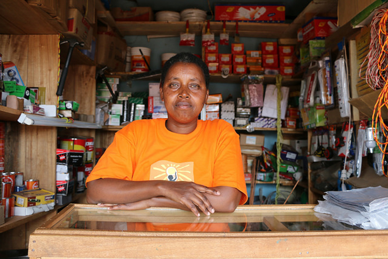 http://cleancookstoves.org/images/data/IMAGE/photo/000/000/628-2.JPG
