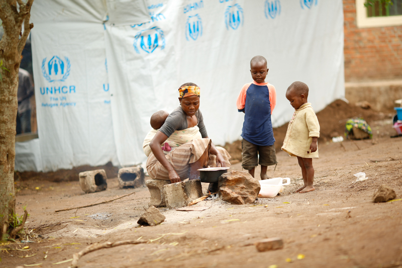 http://cleancookstoves.org/images/data/IMAGE/photo/000/000/647-1.JPG
