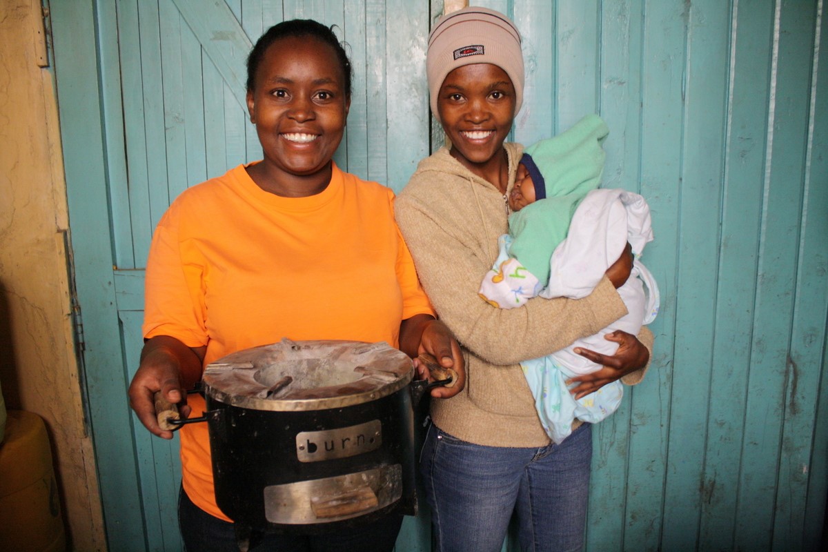 http://cleancookstoves.org/images/data/IMAGE/photo/000/000/598-1.JPG
